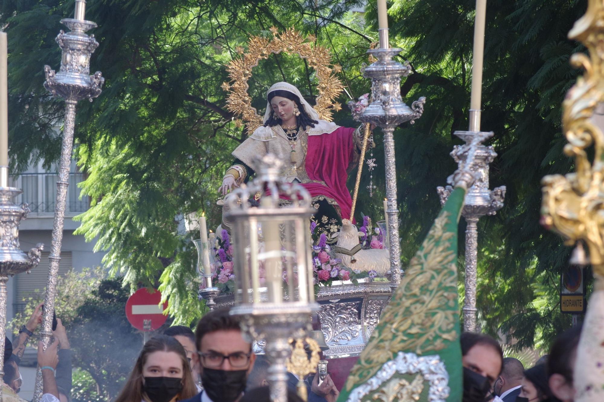 Rosarios de la Pastora, Sentencia y Misericordia