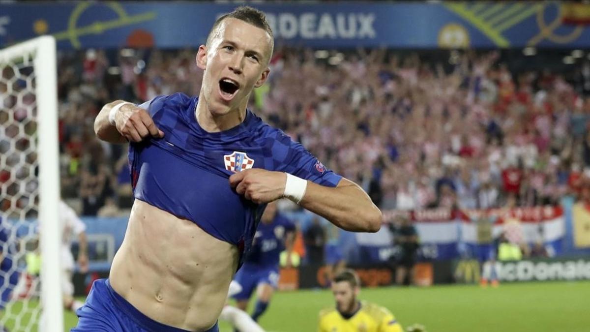 Perisic, durante el encuentro ante España