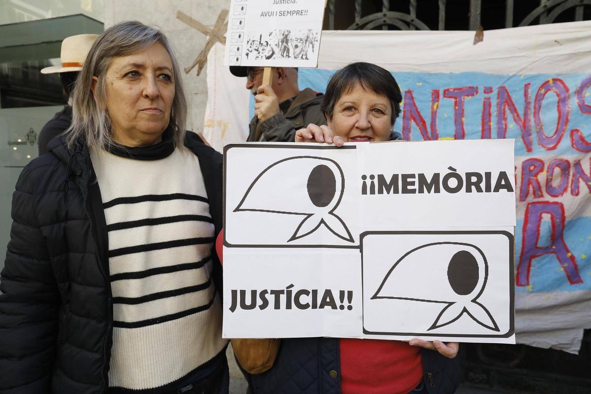 Les imatges de la concentració pels 50 anys del cop d'estat a Argentina