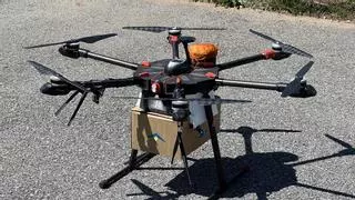 L'hospital d'Olot prova un dron per rebre mostres de l'ambulatori per analitzar