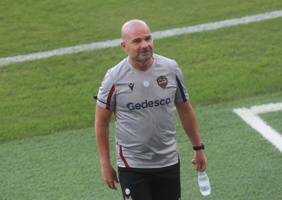 Entrenamiento en el Ciutat antes del encuentro frente al Rayo