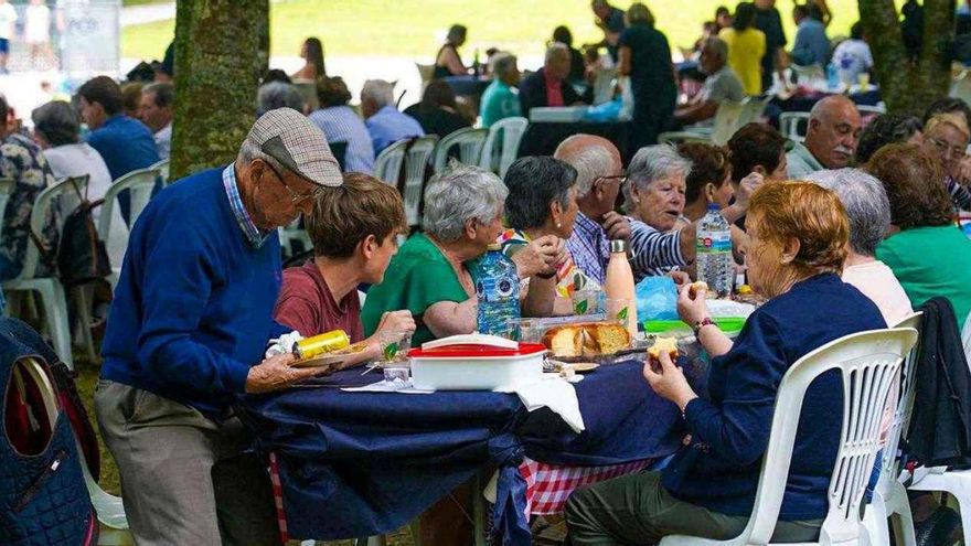 Carral celebra su quinta Festa da Familia con 500 asistentes | LA OPINIÓN
