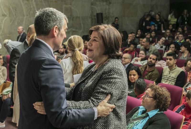 Homenaje a Rafael Arozarena