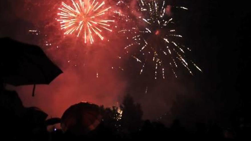 El piromusical de clausura al Parc de les Aigües.