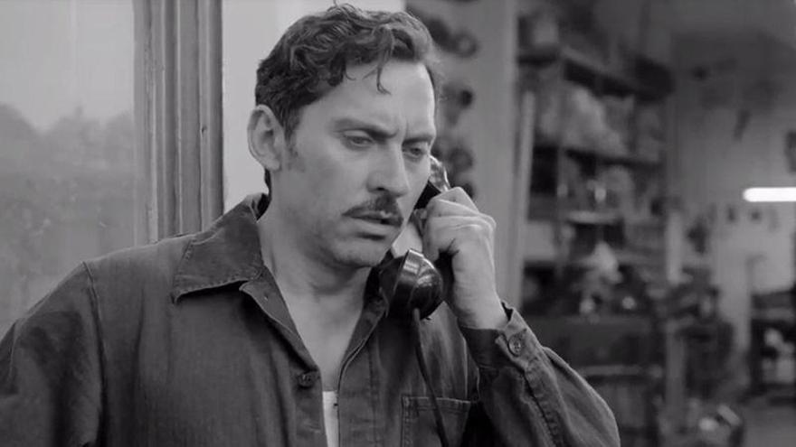 Movistar+ lanza el tráiler de &#039;Arde Madrid&#039;, la serie en blanco y negro de Paco León