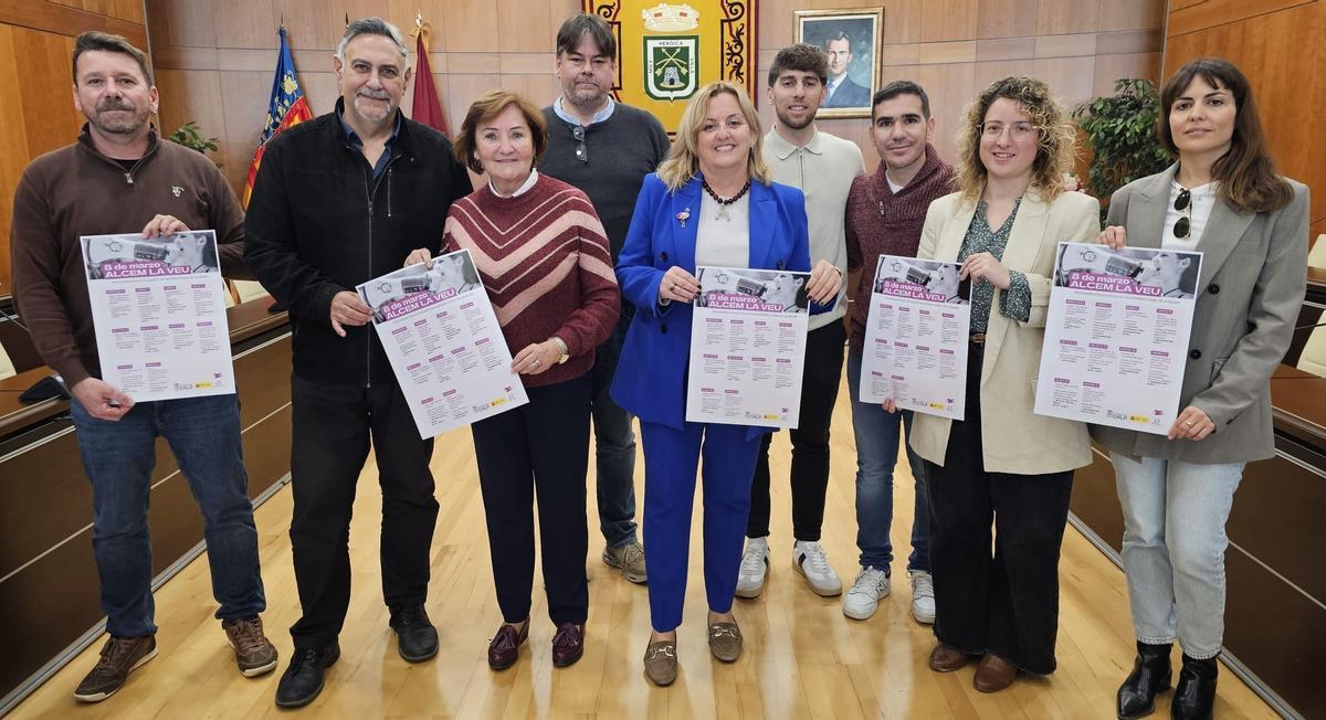 El equipo de gobierno de Calp presentó la programación del 8M