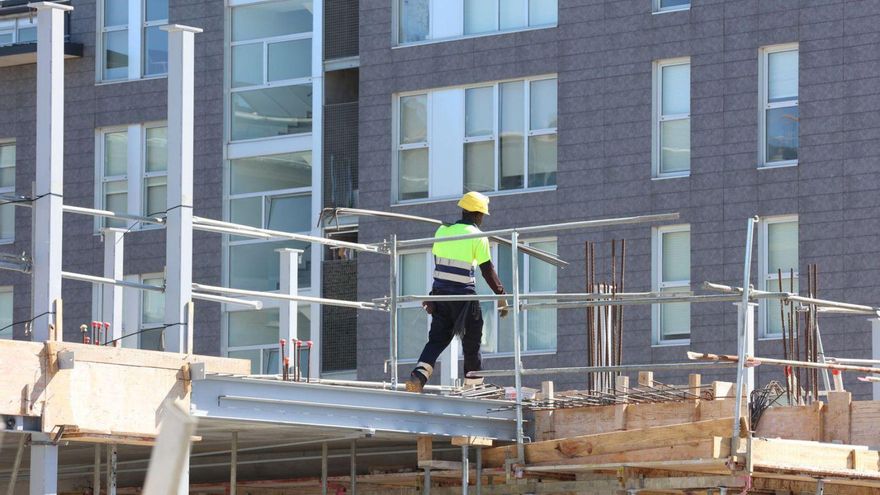La Xunta construye ya 384 viviendas públicas en fábrica para acortar plazos
