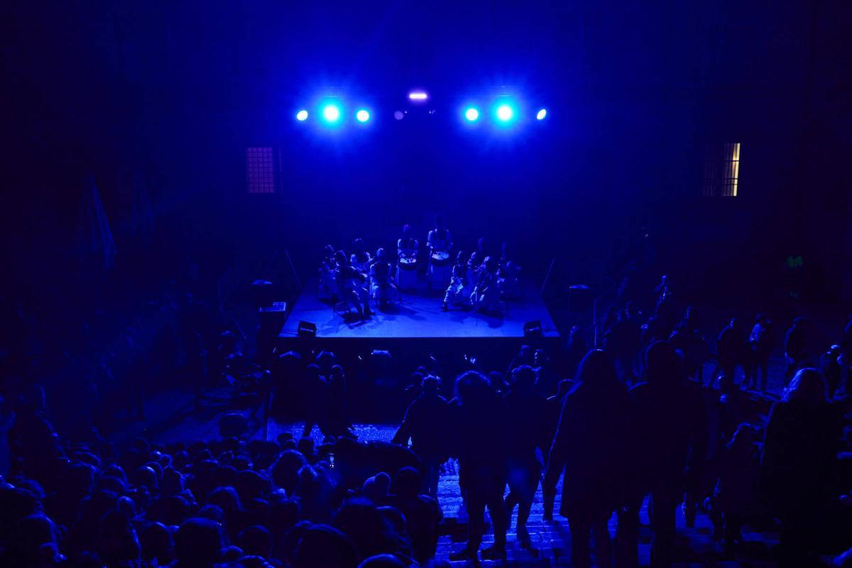 Les fotos de l'encesa de l’Estel d’Orient a la façana de la Catedral de Girona