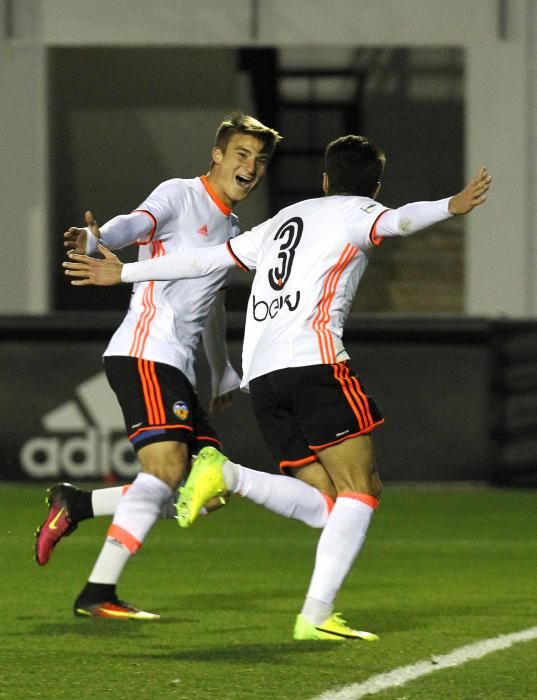 Las mejores imágenes del Valencia Mestalla - Espanyol B