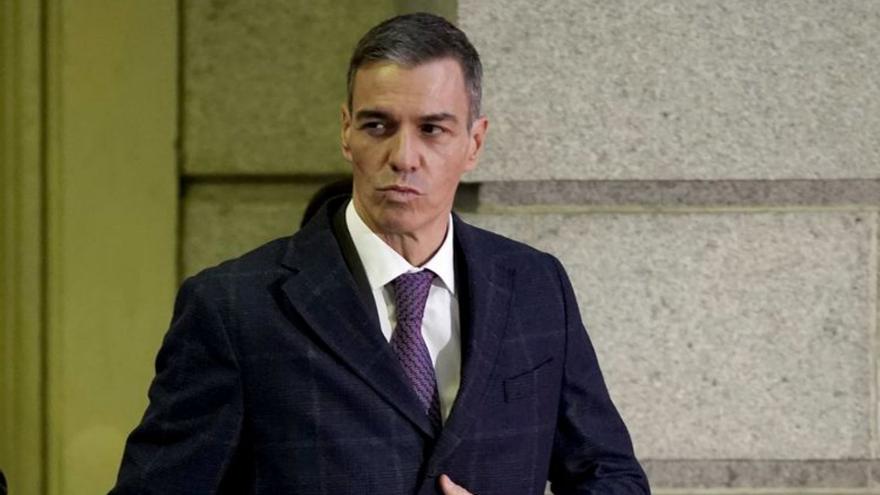 El president del Govern, Pedro Sánchez, a la sortida del Congrés. | JOSE LUIS ROCA
