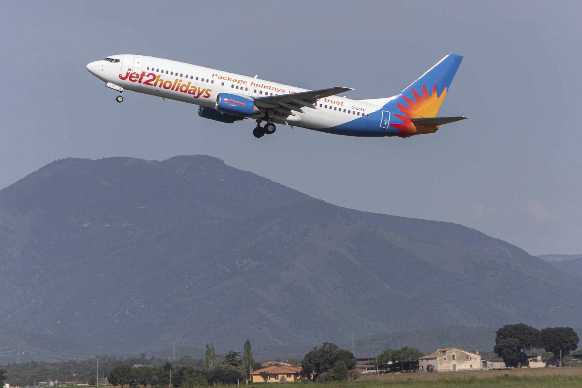 Tornen els vols de Jet2 a l'aeroport de Girona després de dos anys