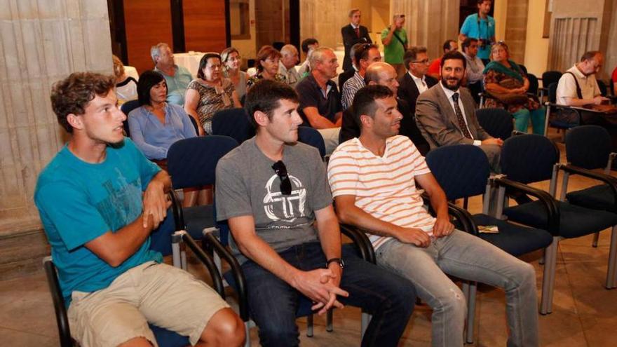 Pablo Carreño, a la izquierda, ayer, en Gijón.