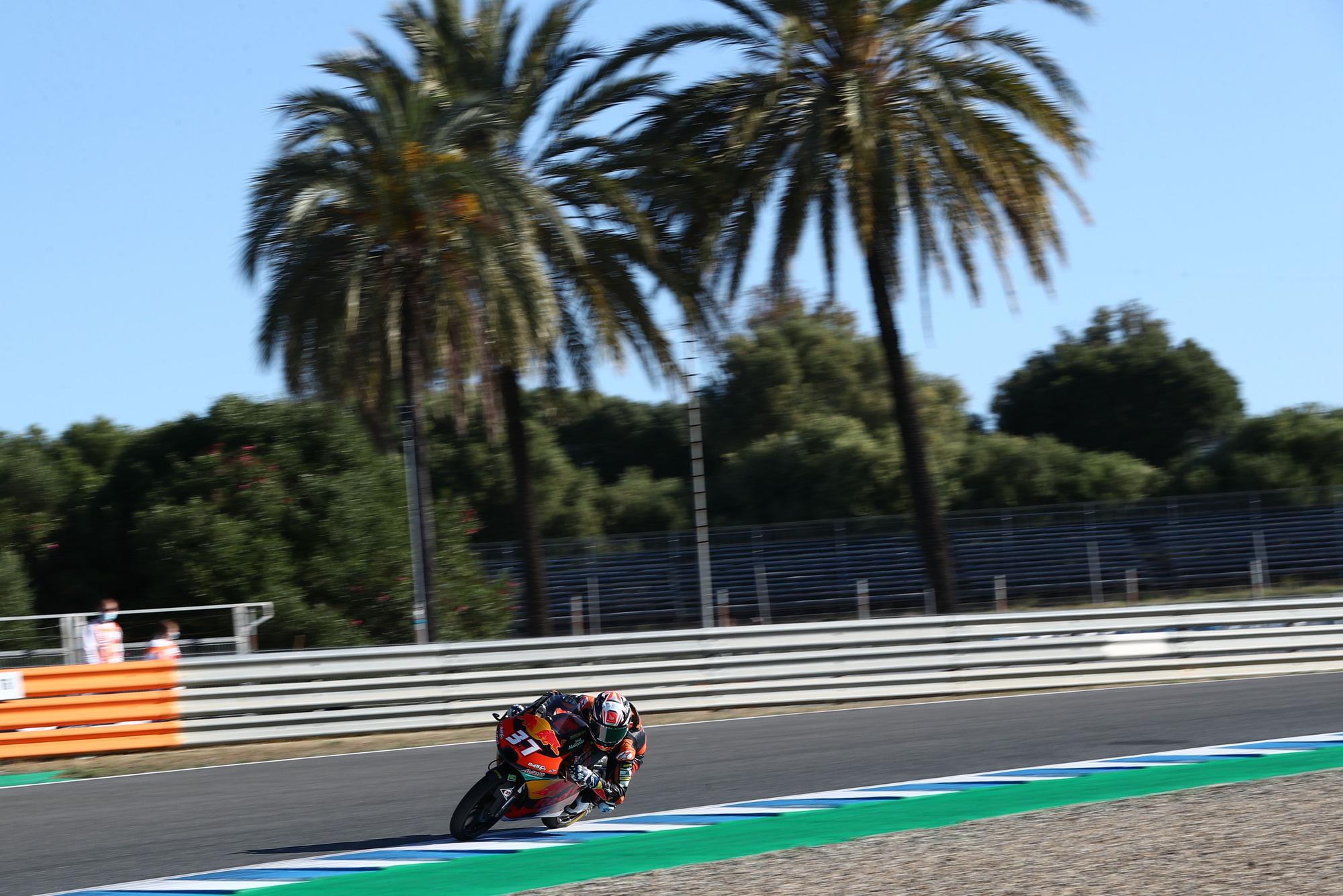 Pedro Acosta gana el Gran Premio de España