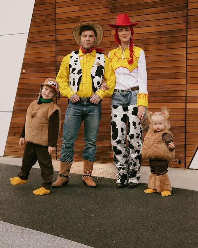 Chiara Ferragni, Fedez y sus hijos de Toy Story