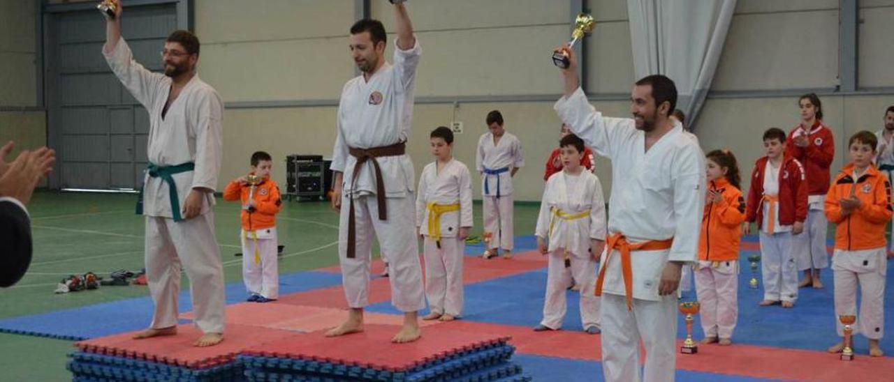 Uno de los podios del Campeonato de Asturias de tai jitsu.