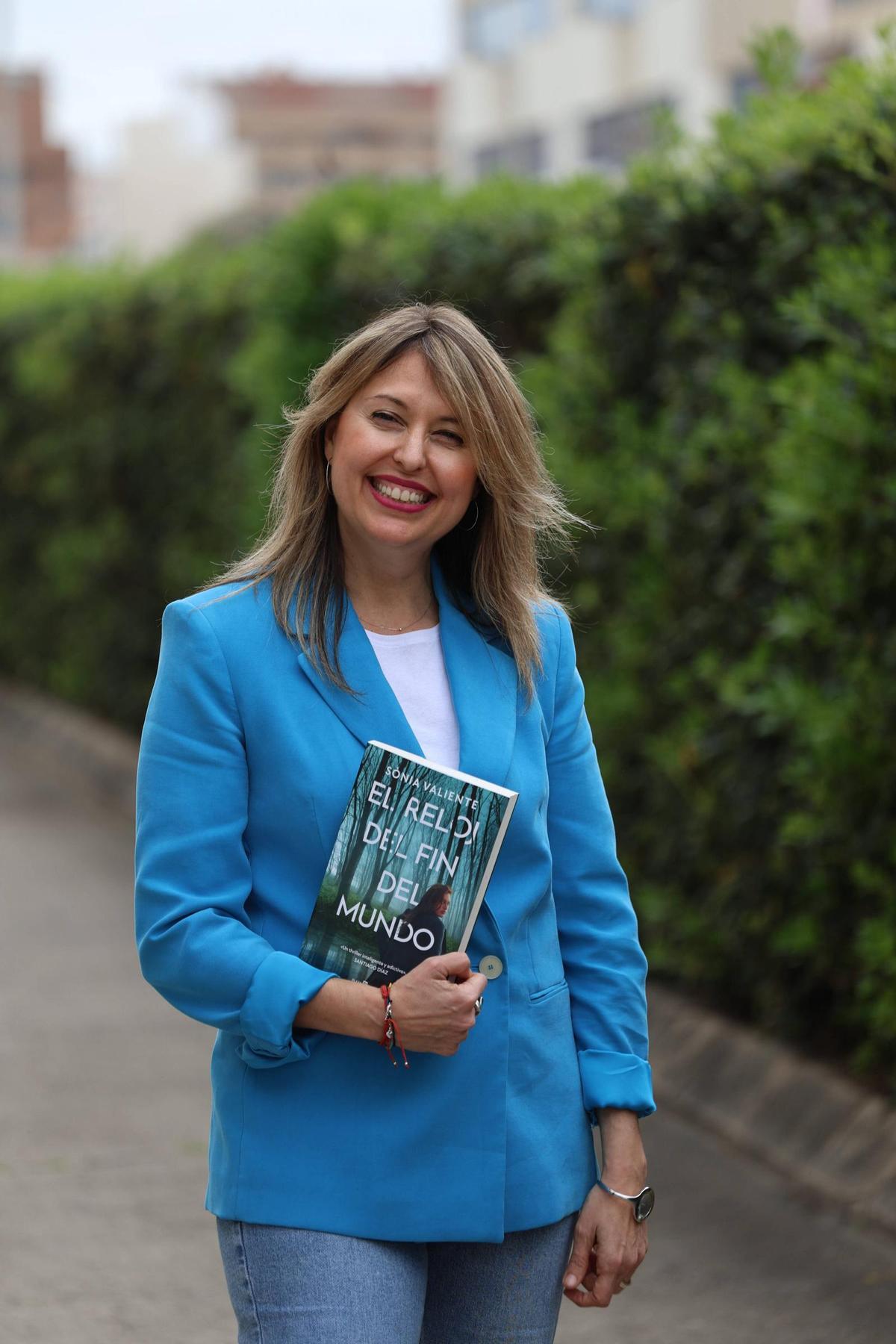 Sònia Valiente presenta "El reloj del fin del mundo"