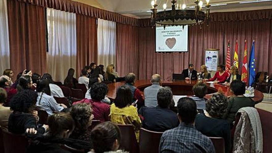 Conferencia para limitar el riesgo cardiovascular en el trabajo