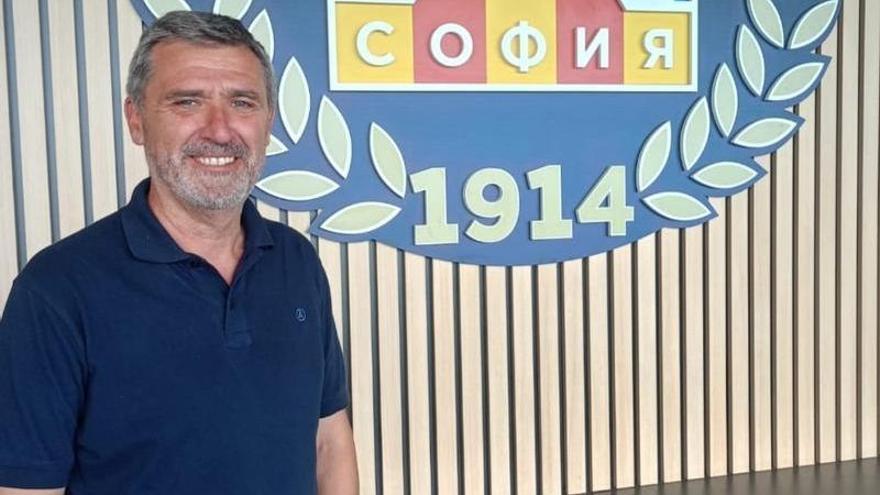 Emilio Larraz, exentrenador del Deportivo Aragón: “El último año fue duro y al irme estaba mal, pero al mirarlo con perspectiva el trabajo fue bueno”