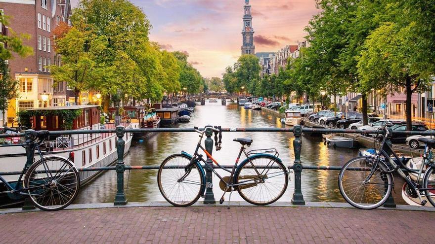 Vuelos de Murcia a Ámsterdam desde 49 euros: a la venta los billetes para la nueva ruta de Corvera