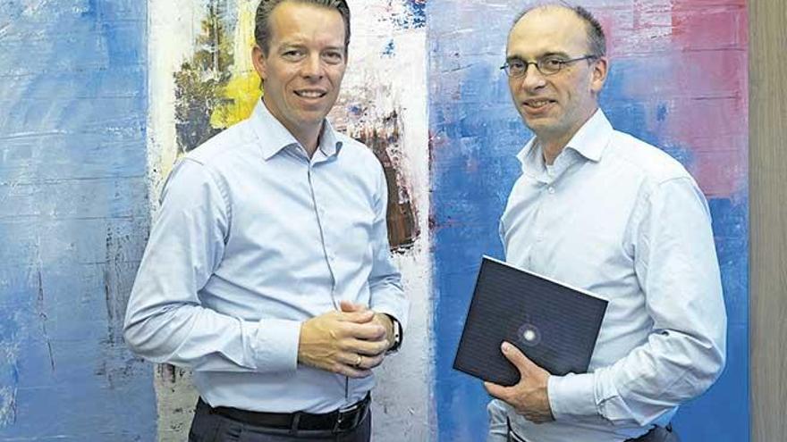 Rogier van Vliet (izquierda) y Rogier van der Weerd, director ejecutivo de Adessium.