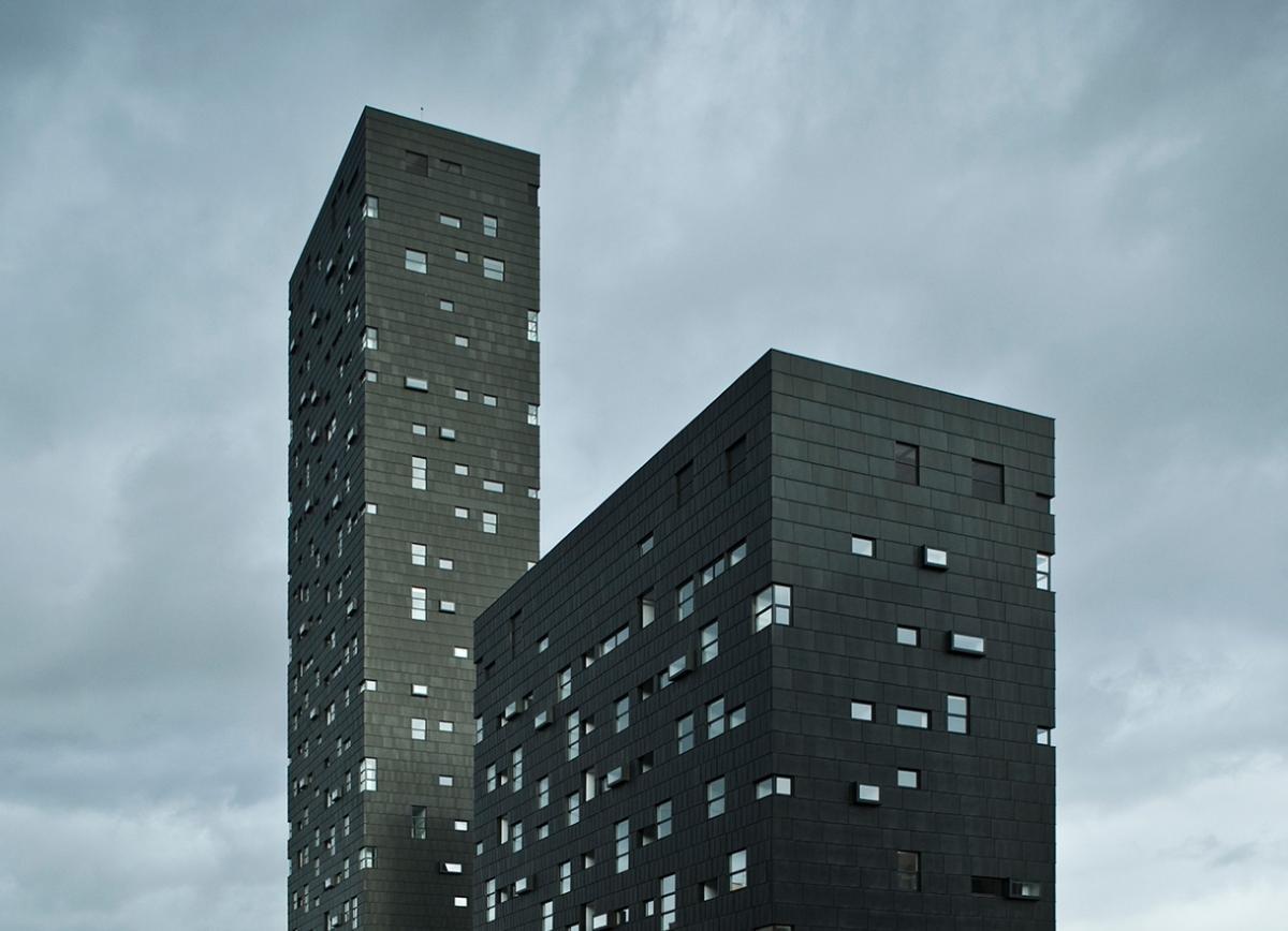 La torre se ha convertido así en un hito urbano del barrio de Vallecas, visible desde la M-45