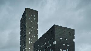 La torre se ha convertido así en un hito urbano del barrio de Vallecas, visible desde la M-45