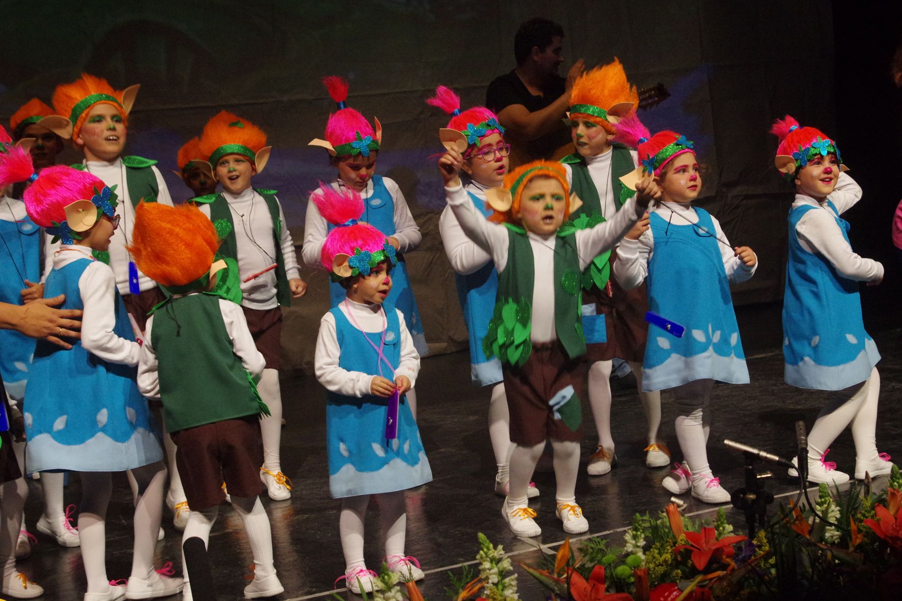 Quinta preliminar. Comparsa infantil 'Los trollsparsistas' 2.jpg