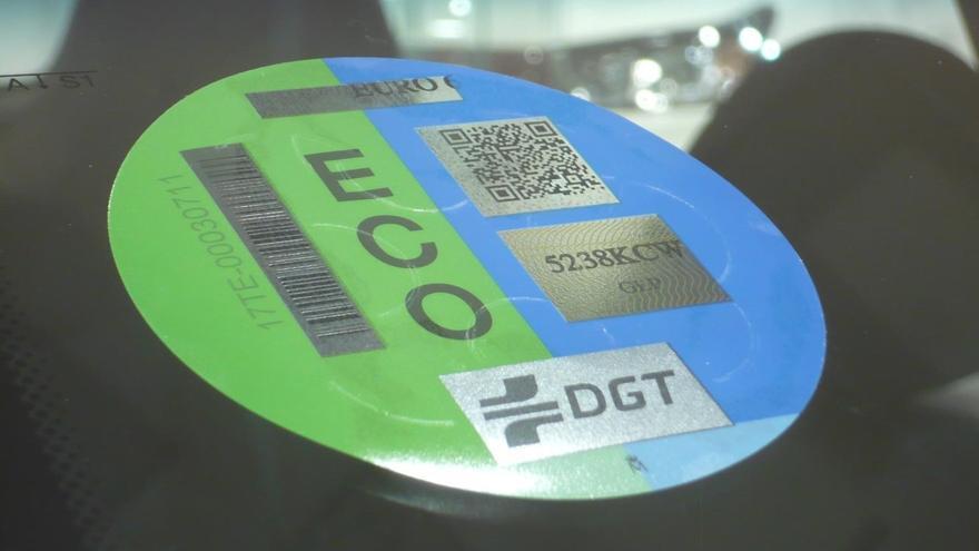 Una etiqueta ECO de la DGT