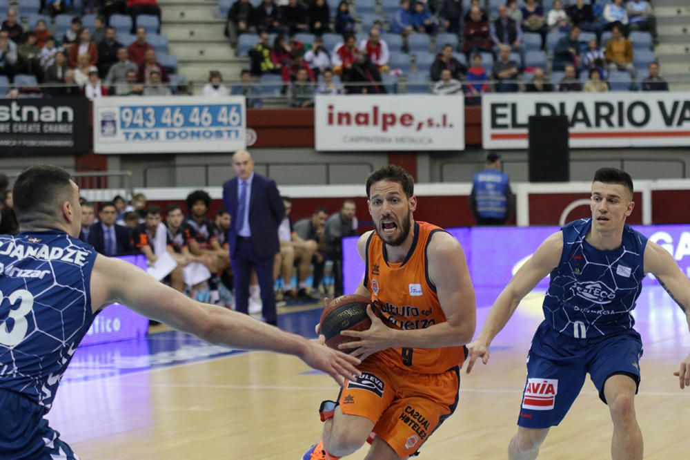 Delteco GBC - Valencia Basket