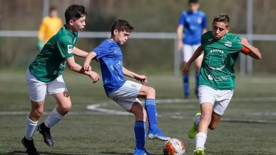 La Escuela de Fútbol Viesques pierde su primer partido