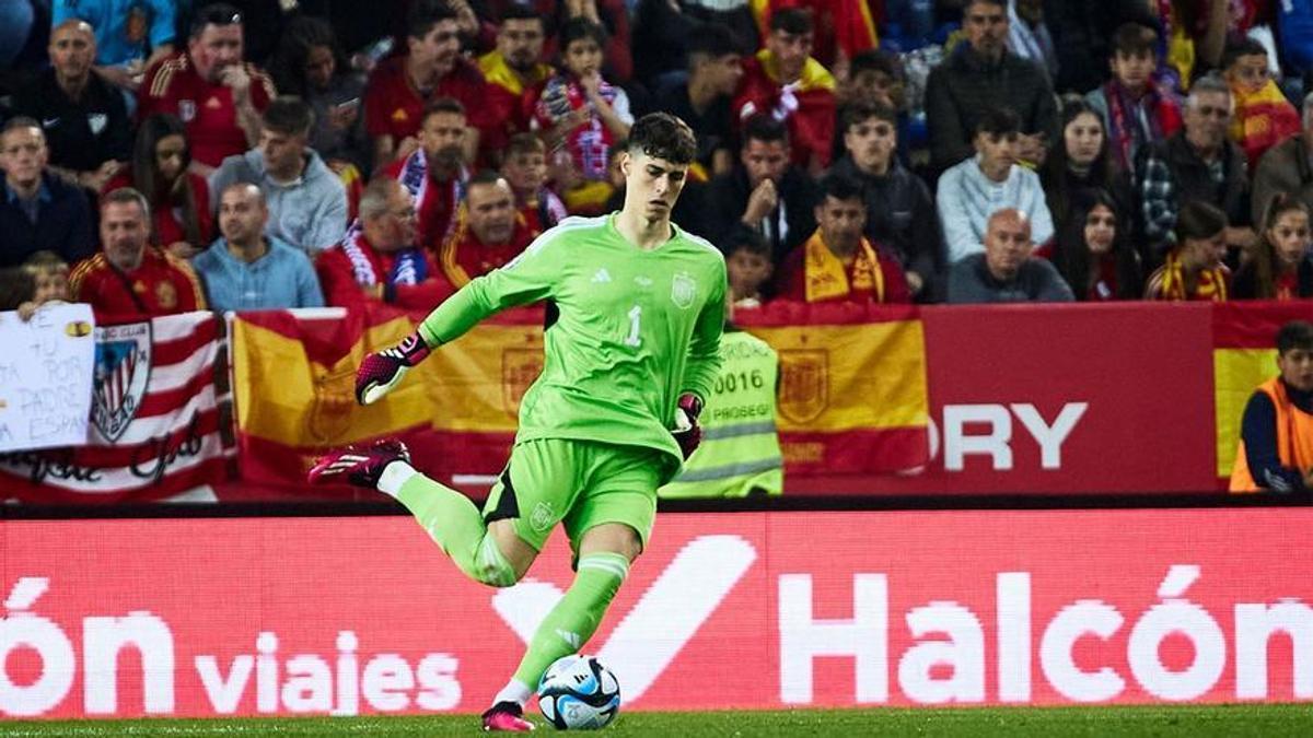 Kepa, durante un partido con España en el último parón.