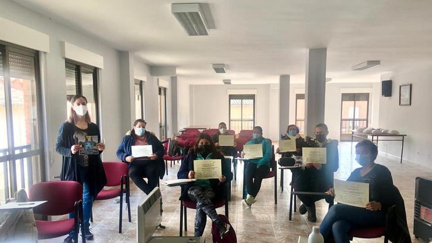 Participantes en uno de los cursos impartidos por Solidaridad Intergeneracional