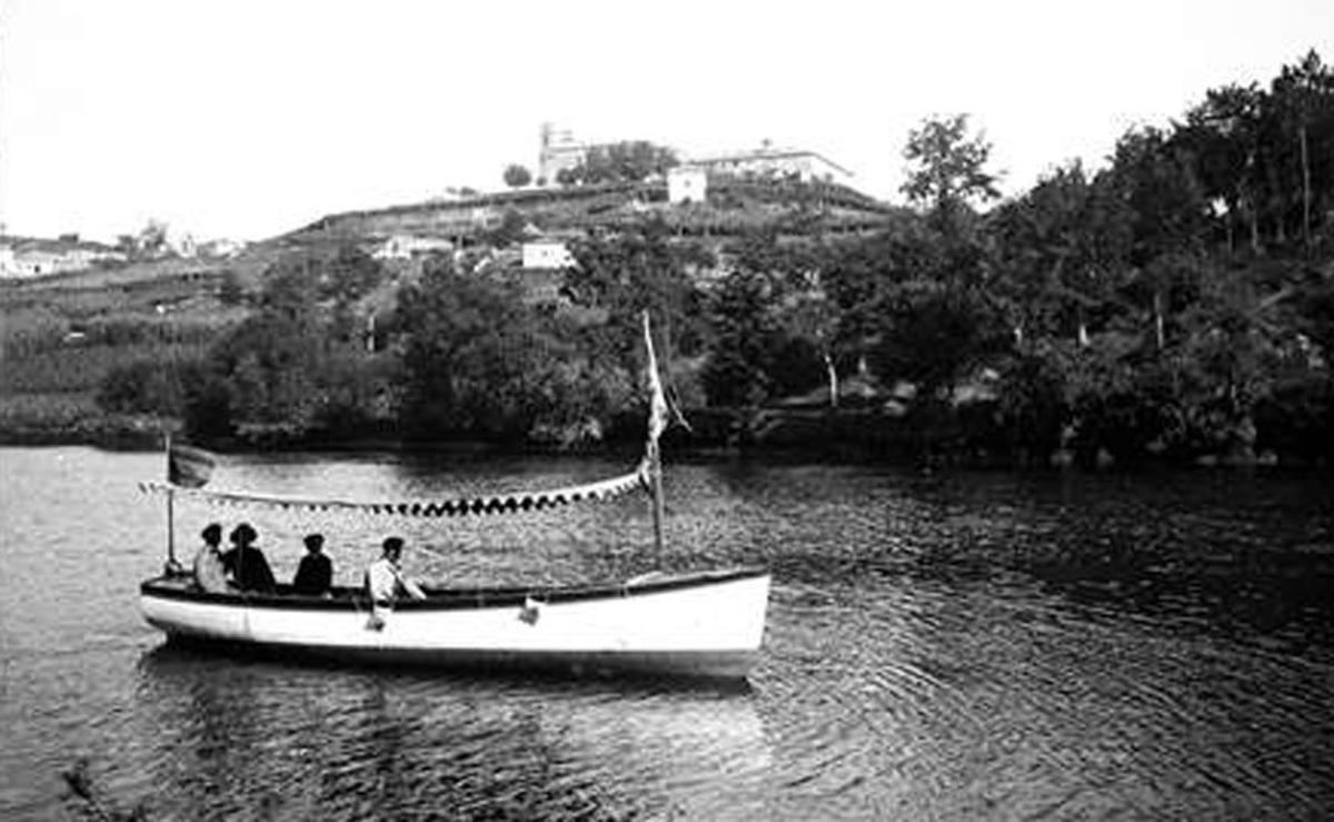 Llegada de visitantes ilustres a las instalaciones. | JOAQUÍN PINTOS / MUSEO DE PONTEVEDRA