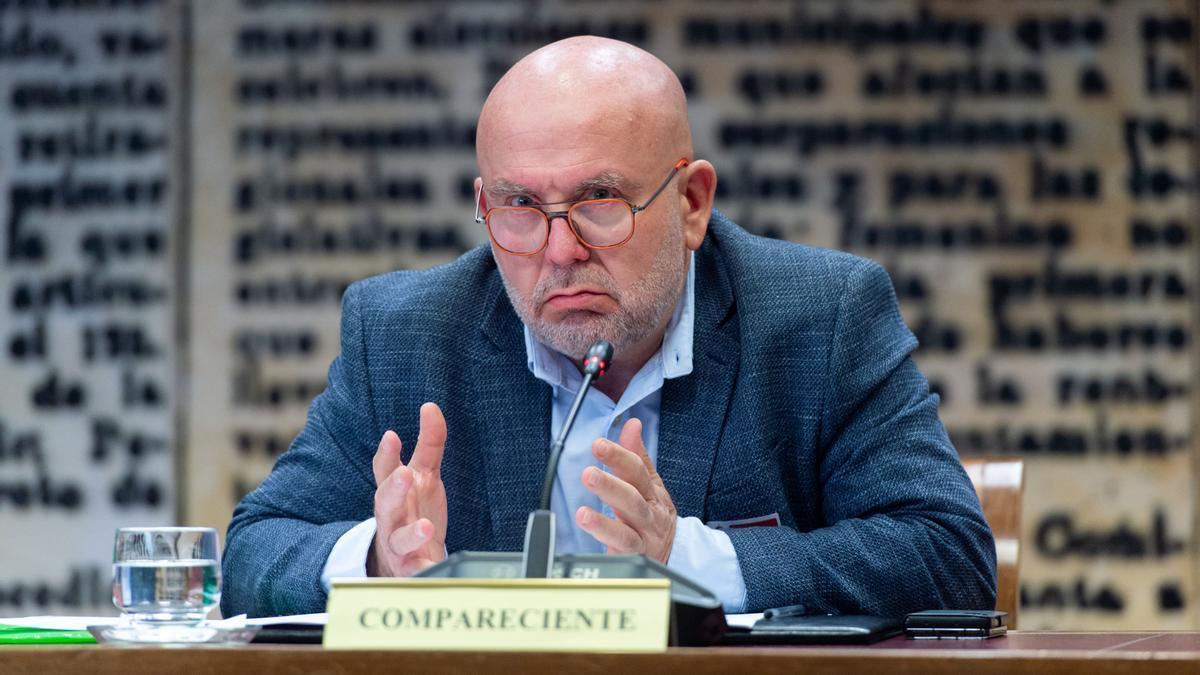El abogado del expresidente de la Generalitat Carles Puigdemont, Gonzalo Boye, comparece ante la comisión del Senado que está tramitando la proposición de ley de amnistía