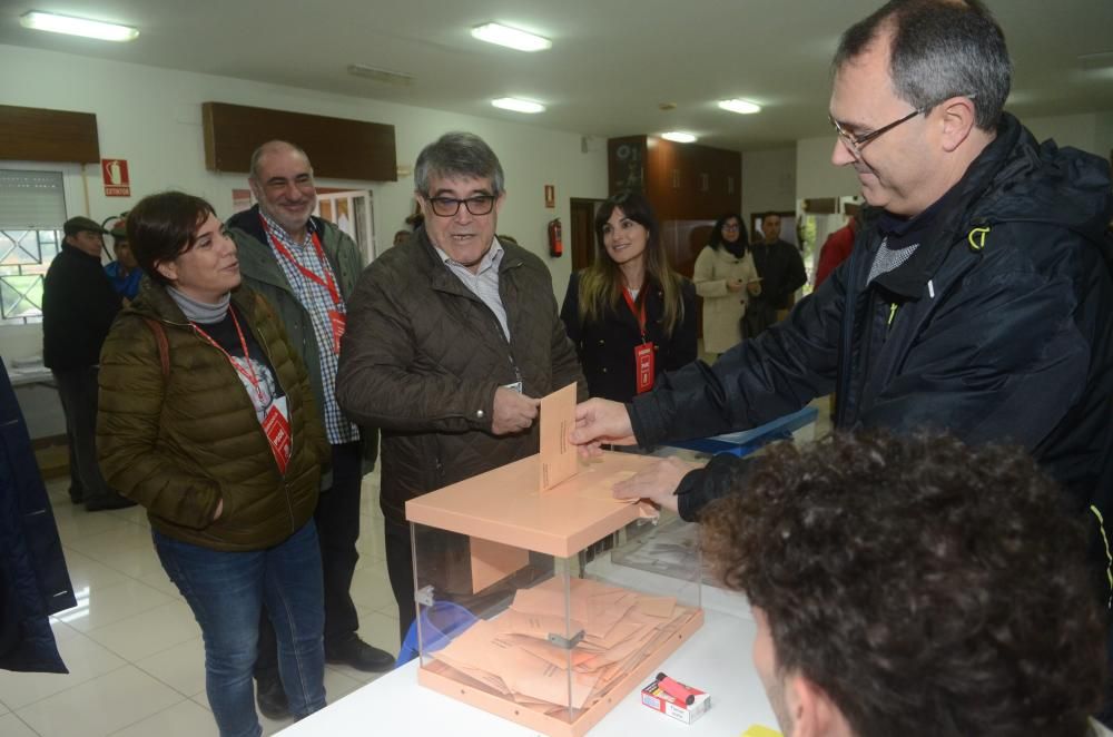 Las imágenes de la jornada electoral del 10N en Galicia.