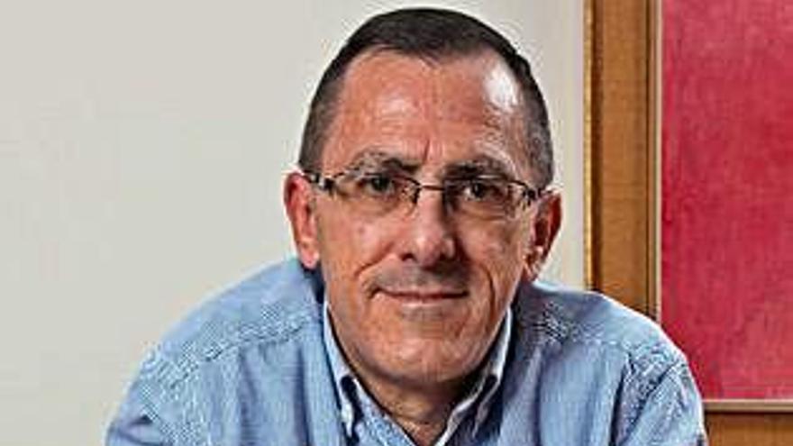 El catedrático Juan Antonio Ríos Carratalá.