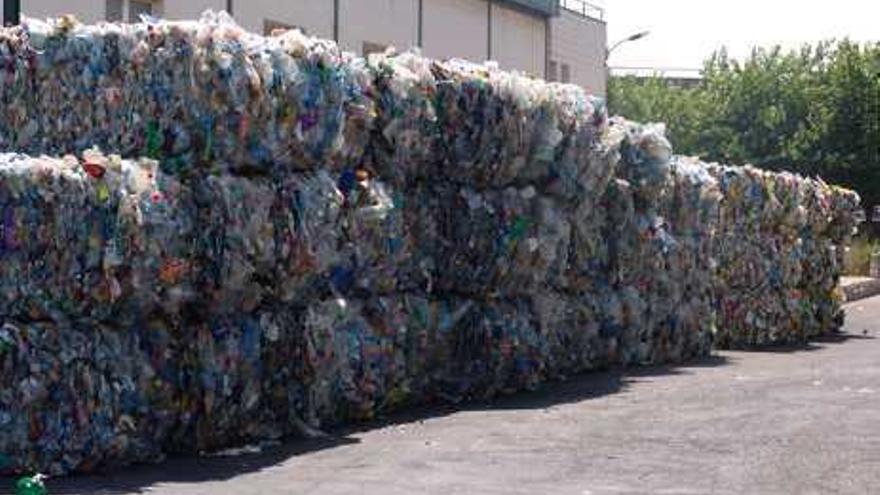 Villena promoverá entre los escolares el reciclaje de envases
