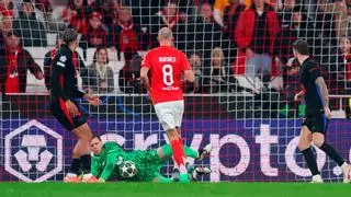 ¡Szczesny habría decidido renovar por el Barça!