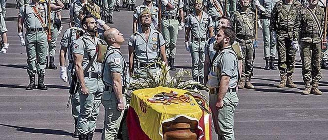 Homenaje al joven mallorquÃ­n fallecido que se celebrÃ³ en la base de la LegiÃ³n en AlmerÃ­a.