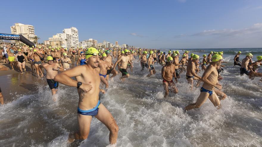 Gandia espera a más de 300 participantes en su histórica jornada acuática