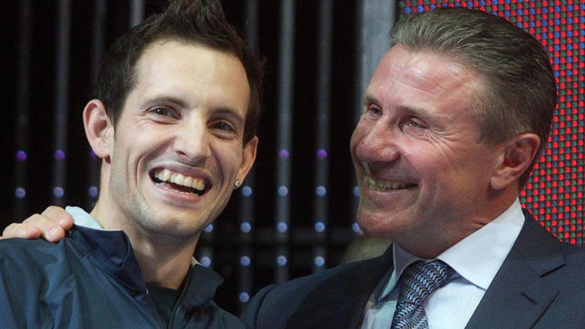 Lavillenie, felicitado por Bubka