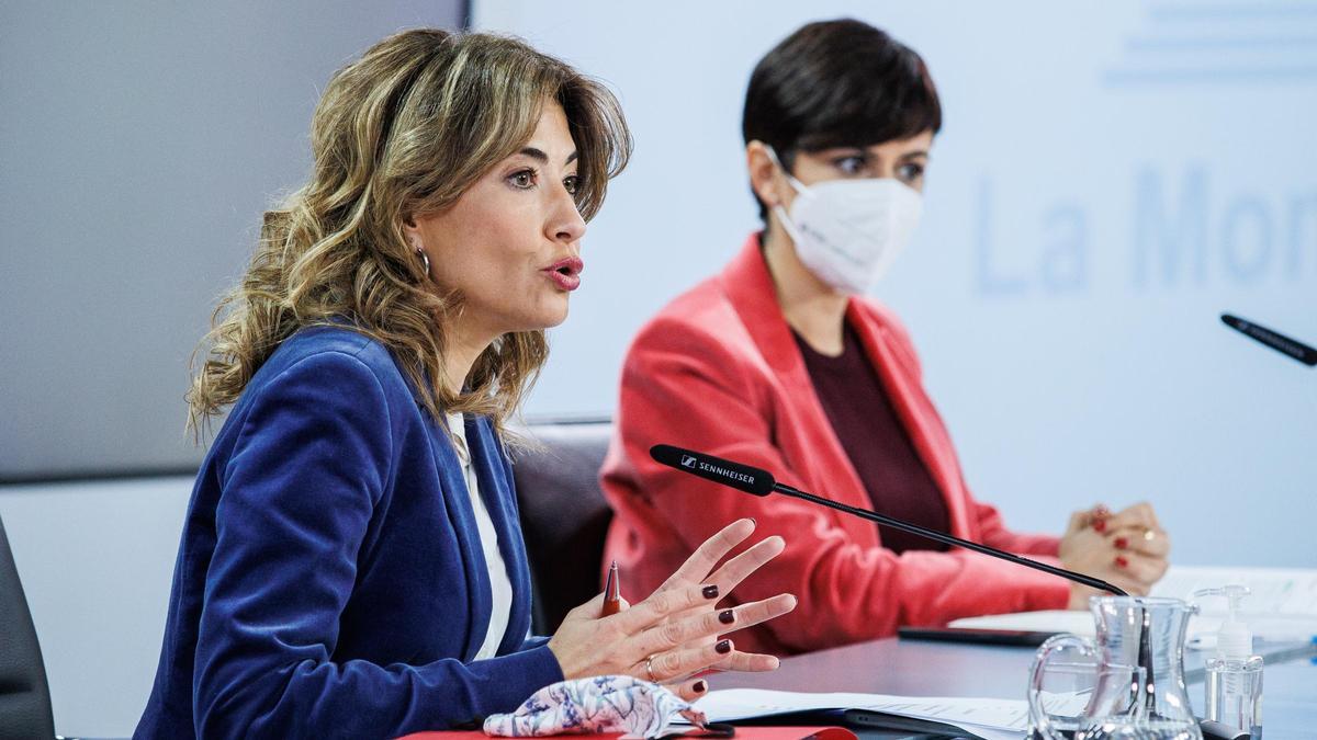 Las ministras Raquel Sánchez e Isabel Rodríguez.