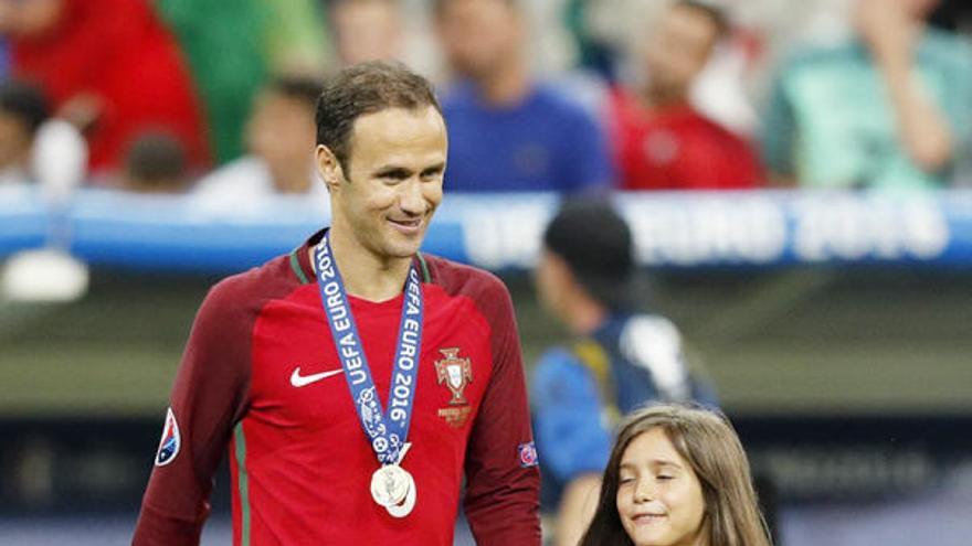 Ricardo Carvalho ficha por el Shanghai SIPG