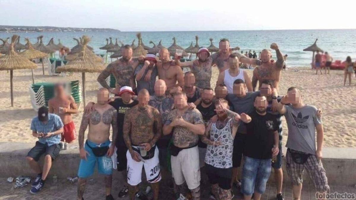 Los Hammerskin, el grupo neonazi más peligroso del mundo, en una imagen en Mallorca