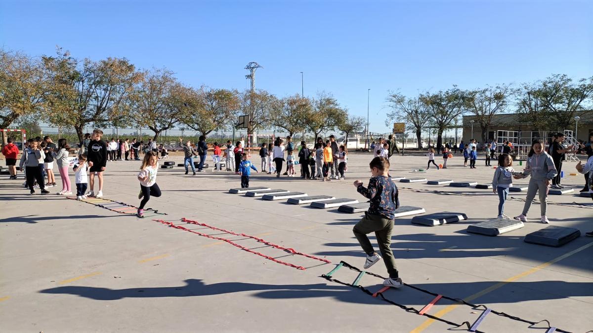 CEIP JAIME BALMES (ELX ALACANT) PARTICIPÓ EN LA PASADA EDICIÓN DEL DIA DE L'ESPORT.