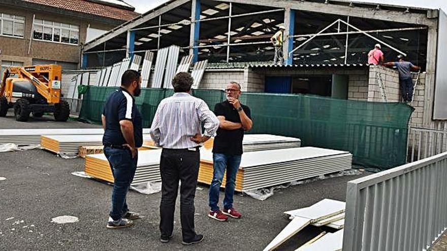 El polideportivo de O Graxal estrenará fachada