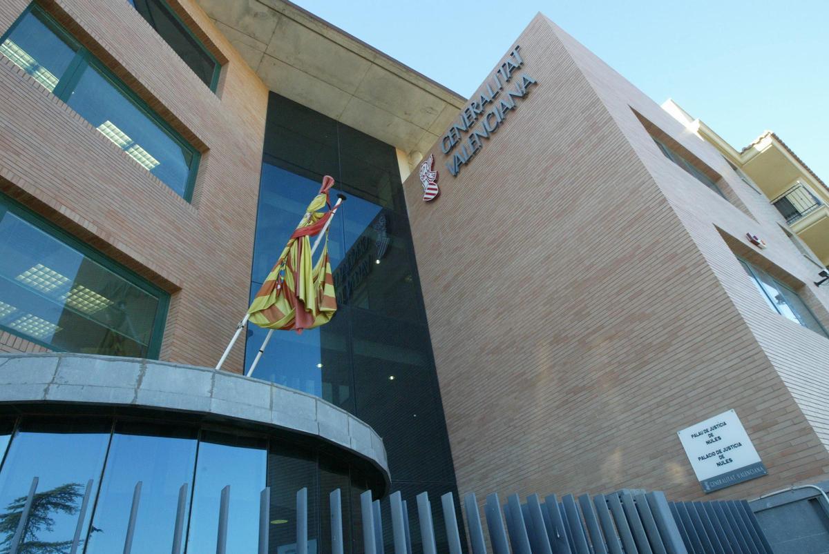 Fachada de los juzgados de Nules.
