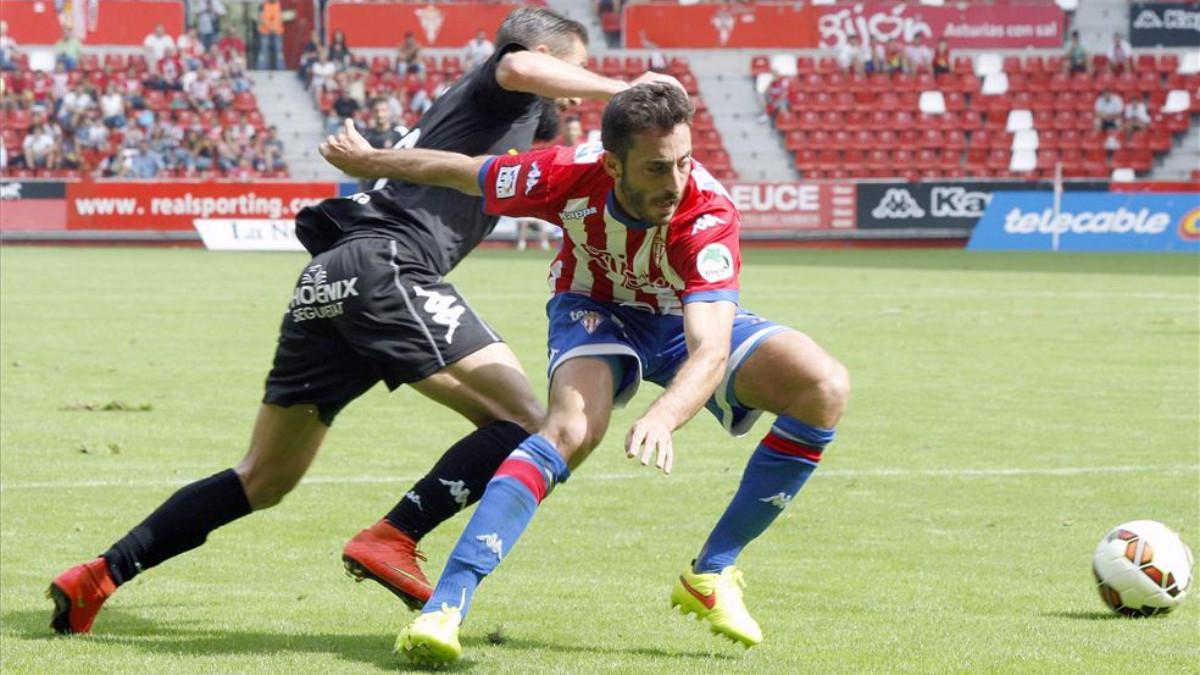 Imagen de archivo del duelo entre Girona y Sporting de la 14/15