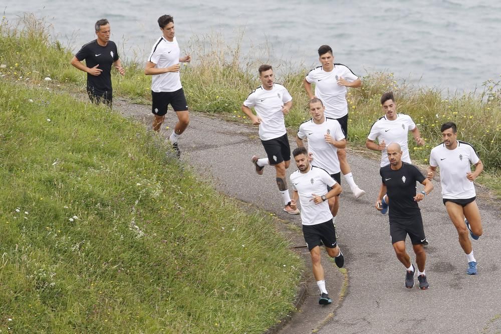 El Sporting se entrena en La Ñora