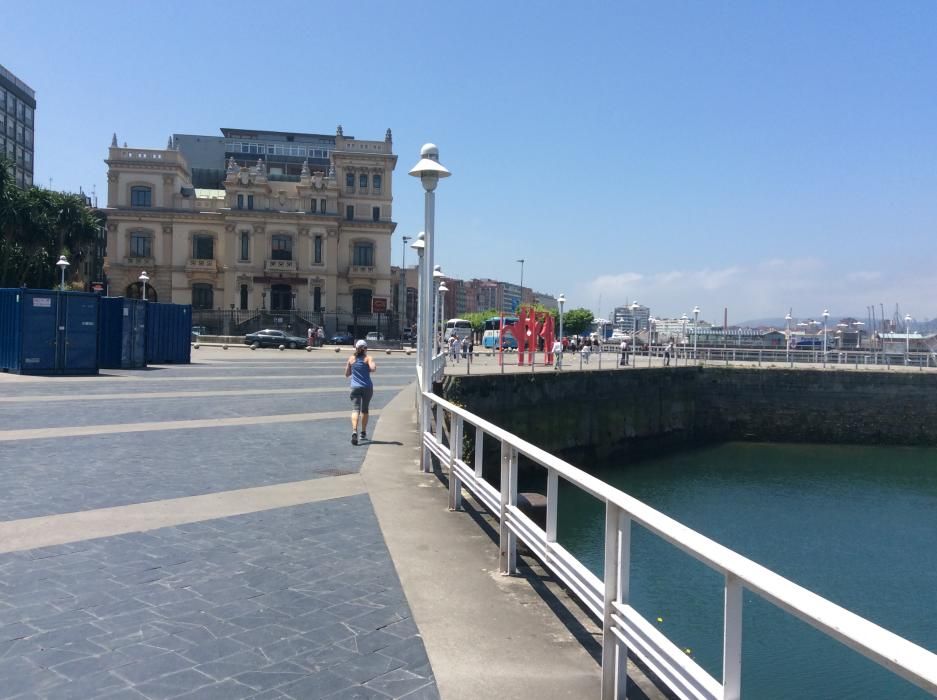 Jornada calurosa en Gijón